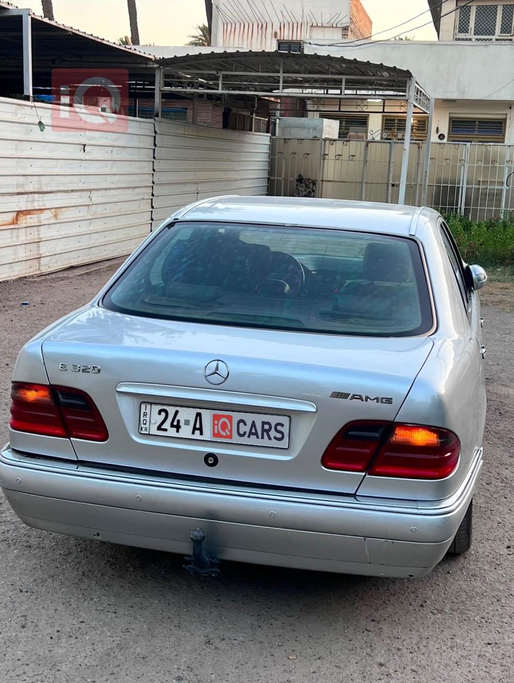 مرسيدس بنز E-Class